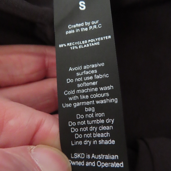 LSKD Rep 7” Performance Shorts Size Small black $65.00 (29x7) NWOT - Picture 4 of 4